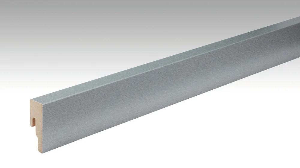 Fußleiste Profil 8 PK - Dekor: Edelstahl DF 00063