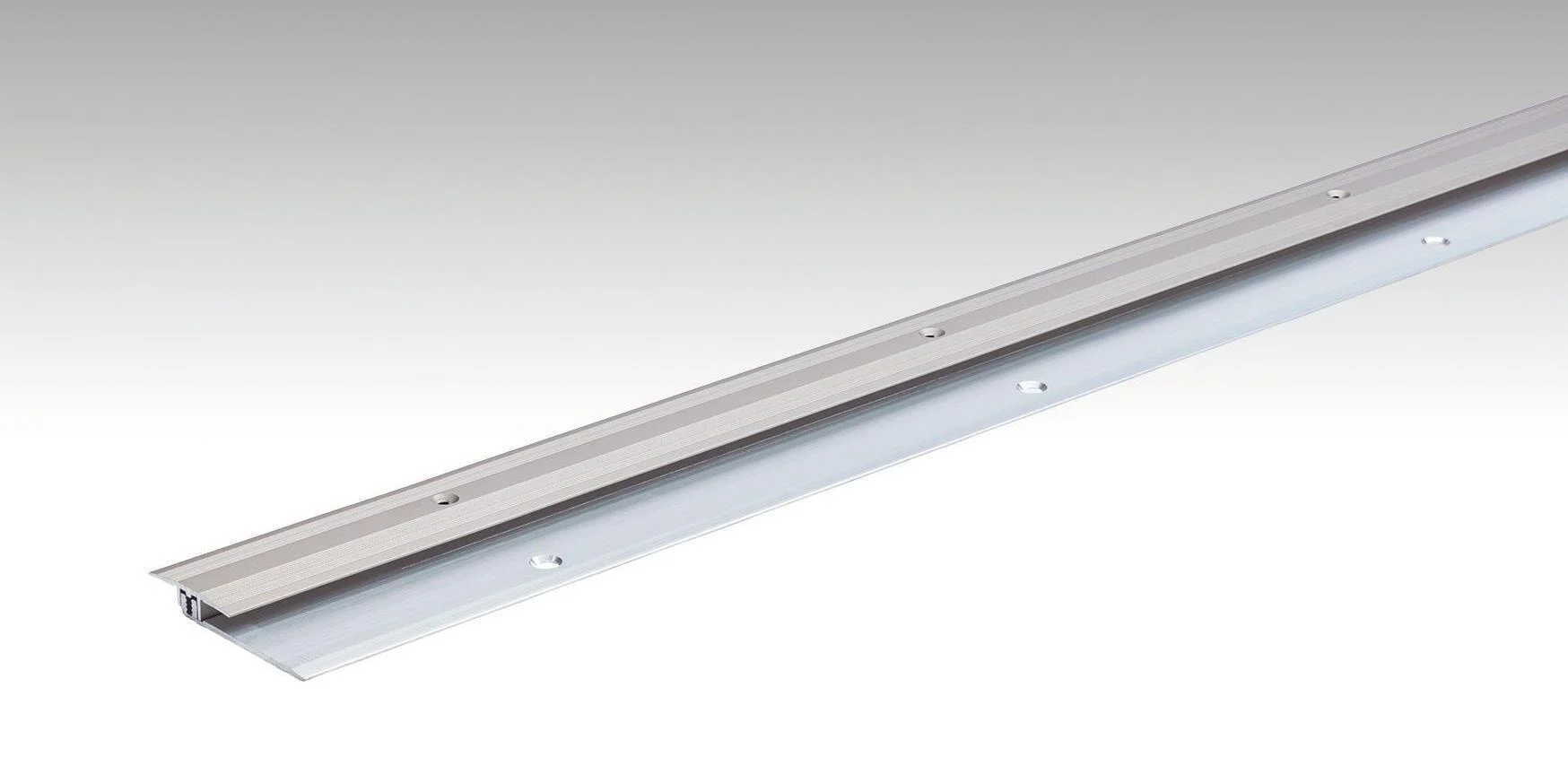 [800018-2700-00340] Meister Übergangsprofil Typ 102 (2,5 bis 7 mm) (Edelstahl-Oberfläche, 2700 mm)