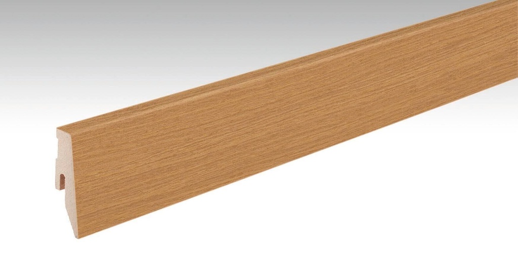 Furnierte Sockelleiste Profil 3PK für Parkettböden - Meister Dekorbezeichnung: Eiche mittelbraun 01283